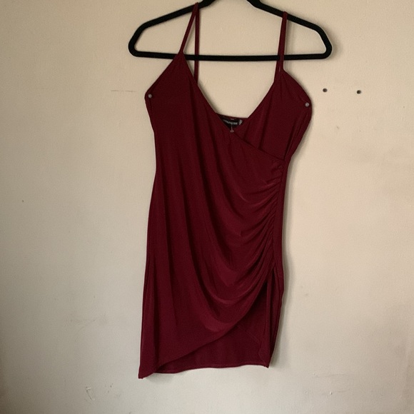 Prettylittlethings Dress - Picture 3 of 4